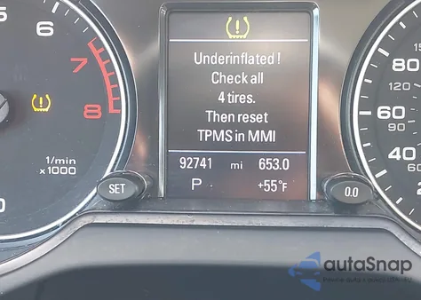 2010 Audi Q5 3.2 Premium z USA, uszkodzony, nr VIN WA1LKAFP6AA027033